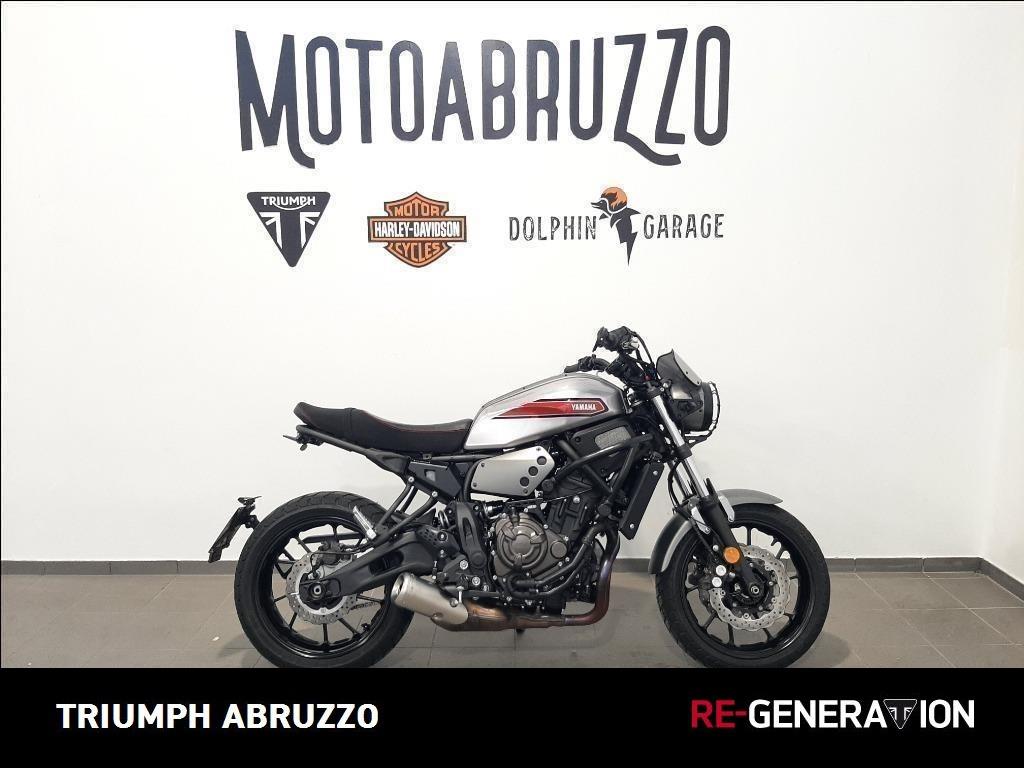 YAMAHA XSR 700 Abs