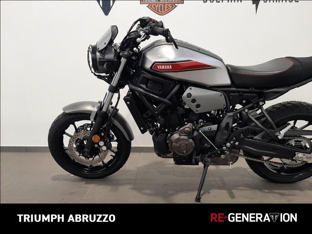 YAMAHA XSR 700 Abs