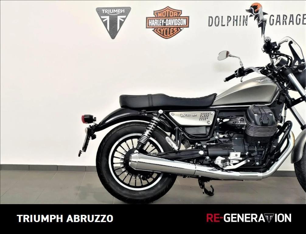 MOTO GUZZI V9 850 Roamer