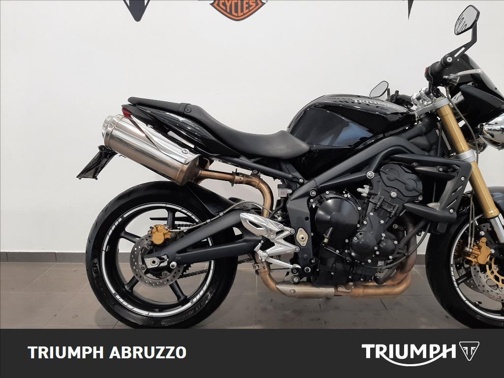 TRIUMPH Street Triple 675 