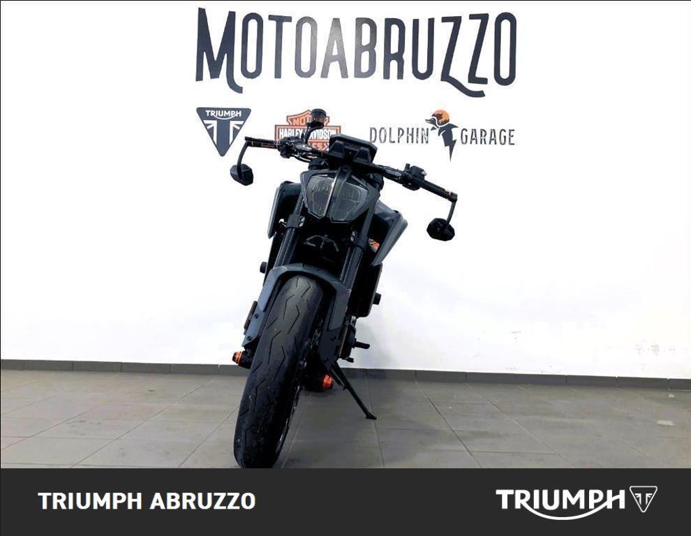 KTM 890 Duke 