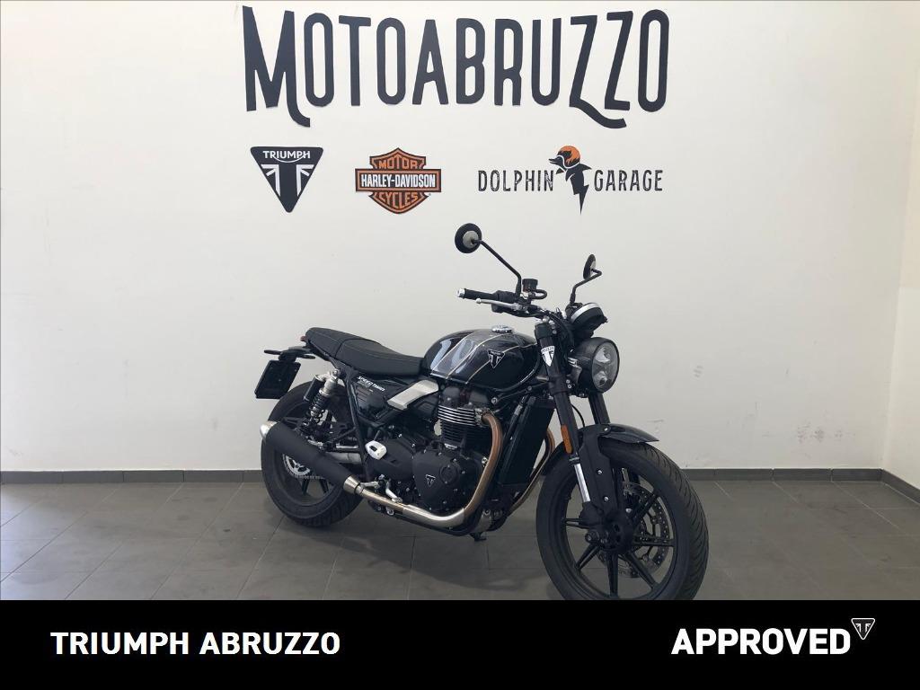 TRIUMPH Speed Twin 900 Phantom Black/Aurum Gold Abs