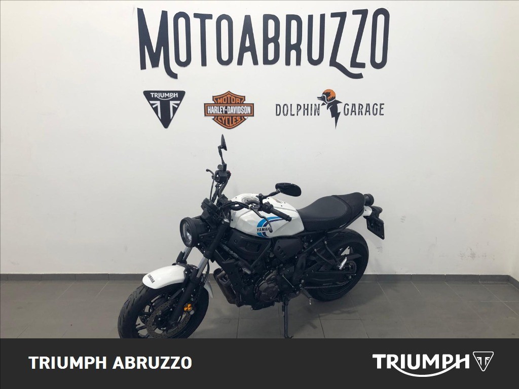 YAMAHA XSR 700 Abs