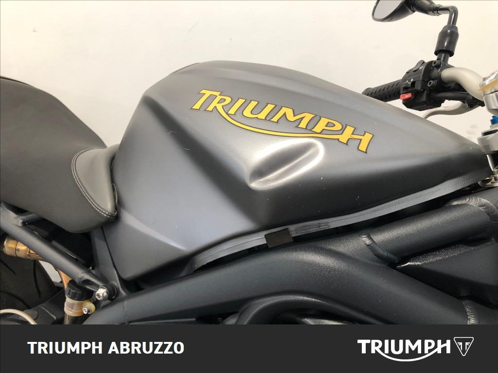 TRIUMPH Street Triple 675 R
