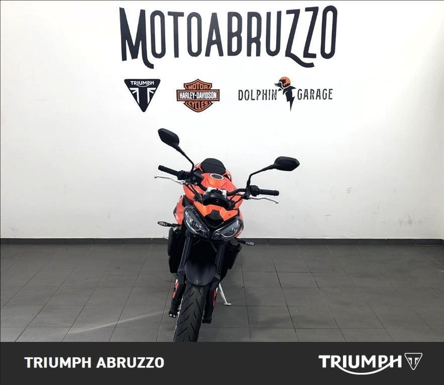 TRIUMPH Street Triple 765 R