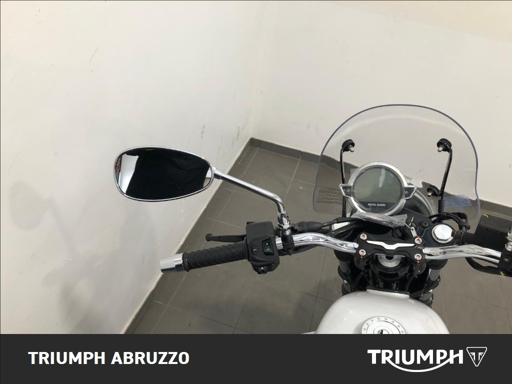 MOTO GUZZI V7 850 Special Abs