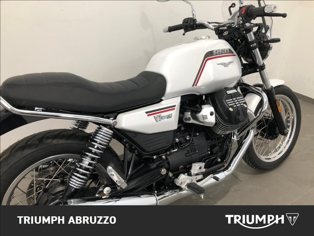 MOTO GUZZI V7 850 Special Abs
