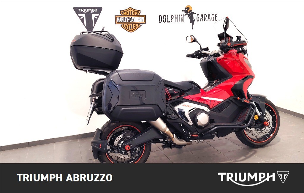 HONDA X-ADV 750 DCT Abs