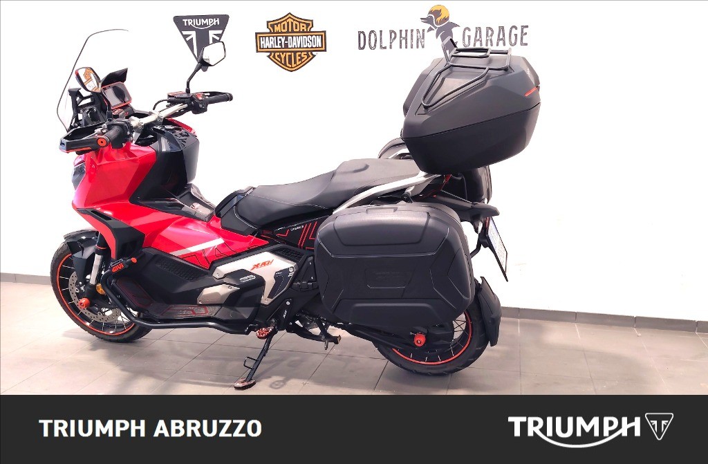 HONDA X-ADV 750 DCT Abs