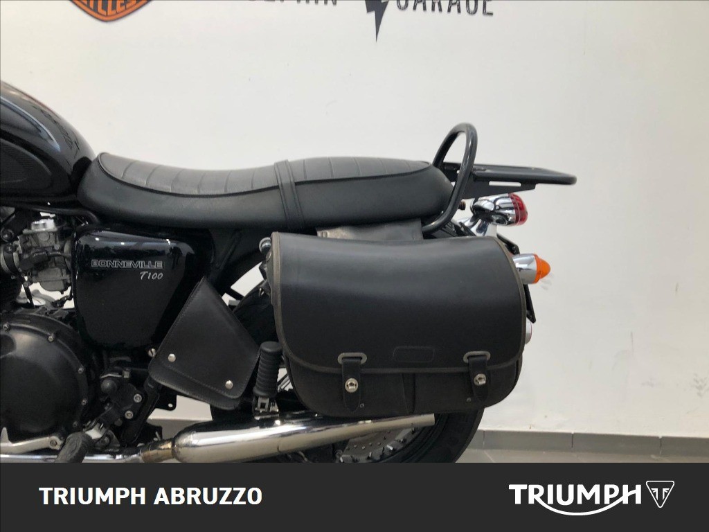 TRIUMPH Bonneville 865 Black