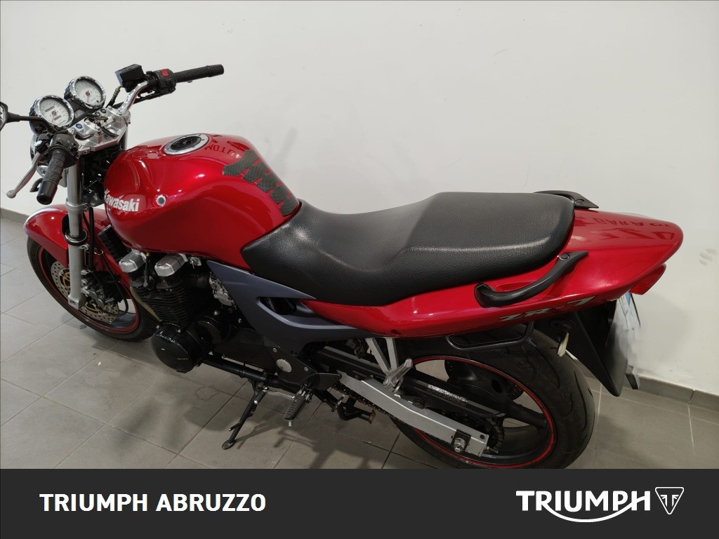 KAWASAKI ZR-7S 