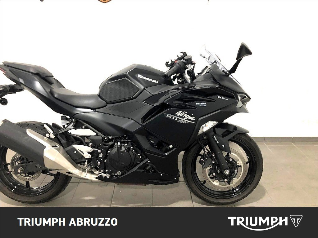 KAWASAKI Ninja 500 